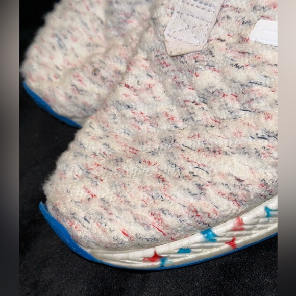 HyperGel Kenzen 'White Multi-Color'
ASICS Sneakers Size 9.5 - Picture 11 of 13